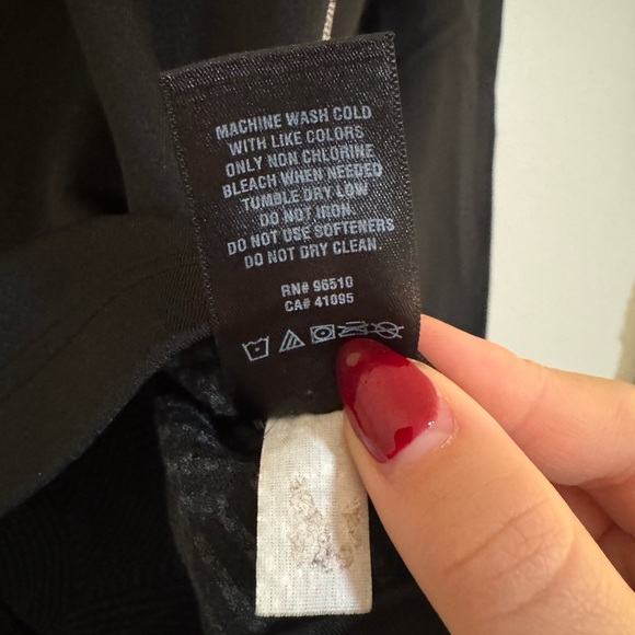 Men’s Under Armour Quarter zip with infrared technology - Picture 5 of 5